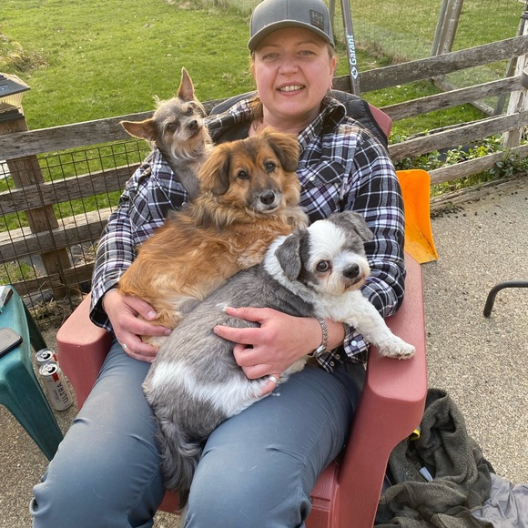 Meet your Posher, Ilona - Picture 1 of 1